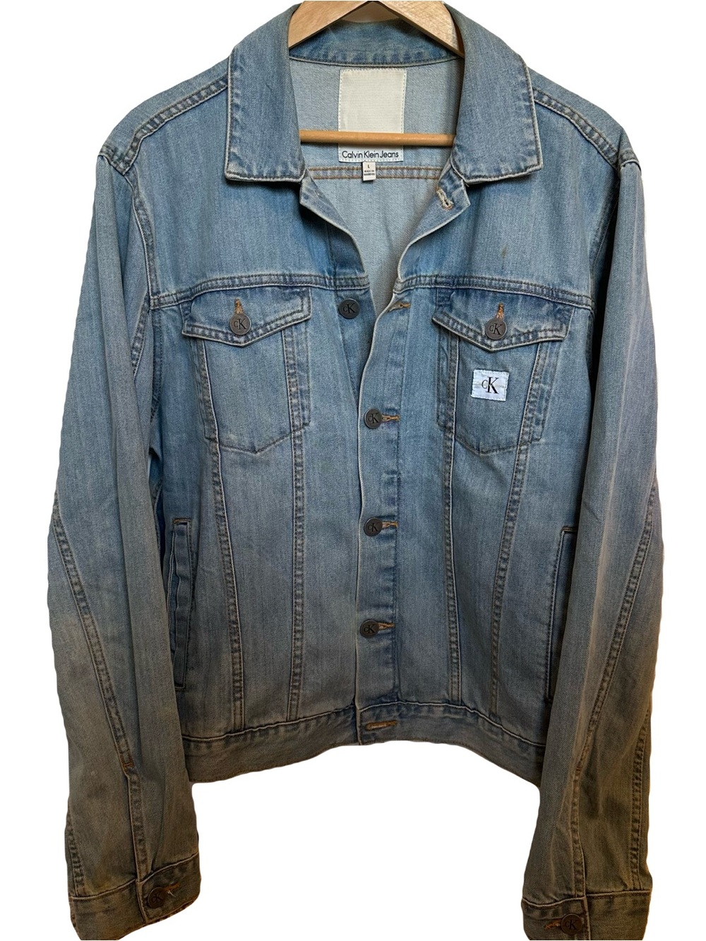 Calvin Klein Jeans Men’s Faded Blue Denim Trucker Jacket